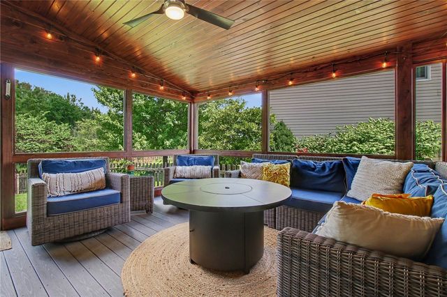 176 McDaniels Lane, Springboro, OH 45066
