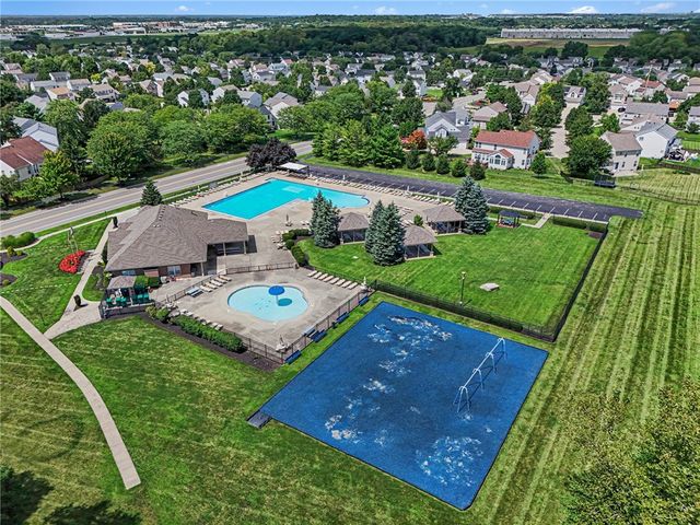 176 McDaniels Lane, Springboro, OH 45066