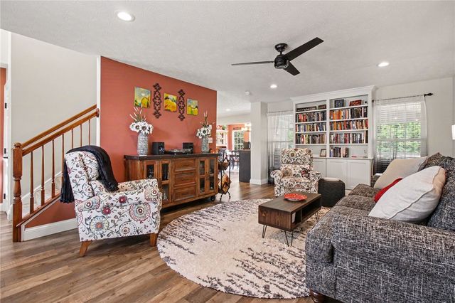176 McDaniels Lane, Springboro, OH 45066