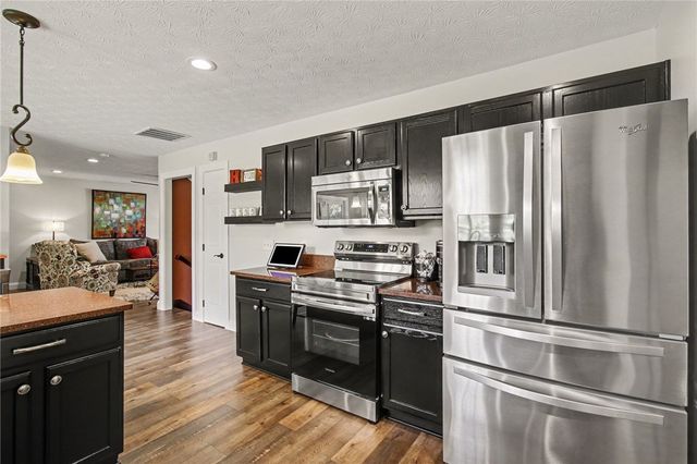 176 McDaniels Lane, Springboro, OH 45066