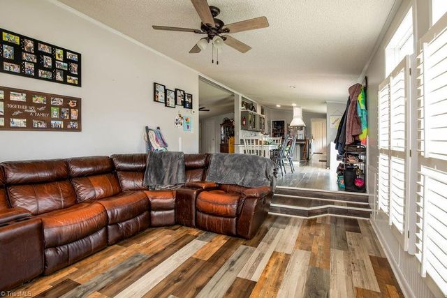 305 Whispering Oaks Drive, Lexington, NC 27292