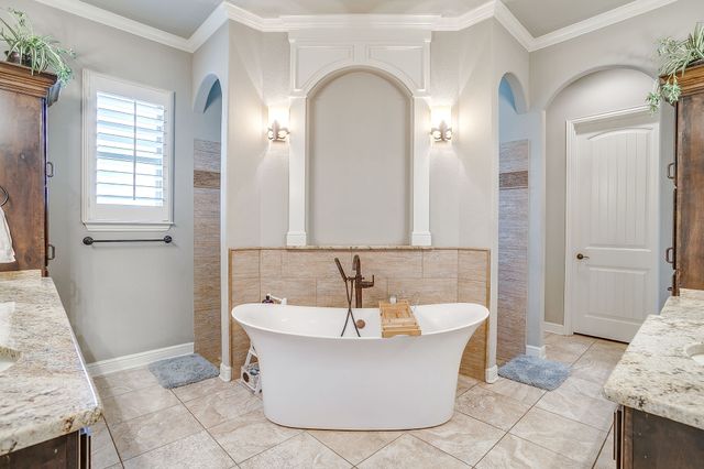 12416 Indian Creek Drive, Fort Worth, TX 76179