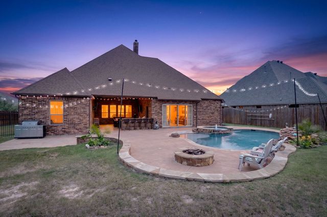 12416 Indian Creek Drive, Fort Worth, TX 76179