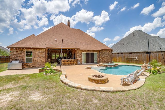 12416 Indian Creek Drive, Fort Worth, TX 76179