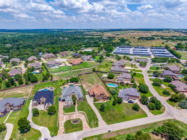 12416 Indian Creek Drive, Fort Worth, TX 76179