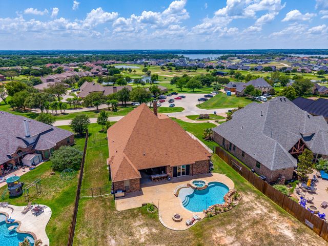 12416 Indian Creek Drive, Fort Worth, TX 76179