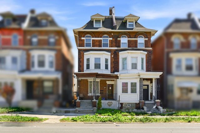 1829 N 33RD ST, Philadelphia, PA 19121