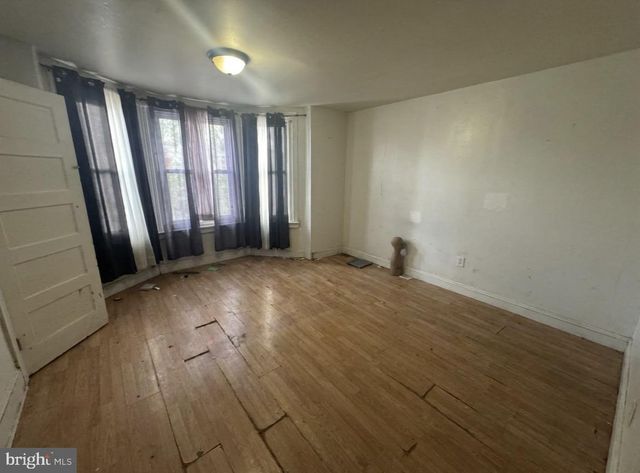 6409 N WOODSTOCK ST, Philadelphia, PA 19138