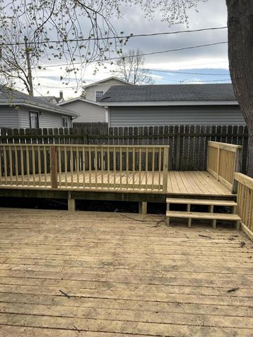 4212 Republic AVENUE, Racine, WI 53406