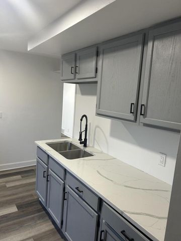 4212 Republic AVENUE, Racine, WI 53406