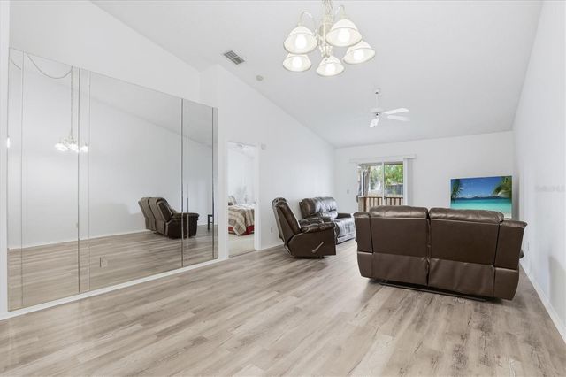 39650 US HIGHWAY 19 N 1311, Tarpon Springs, FL 34689