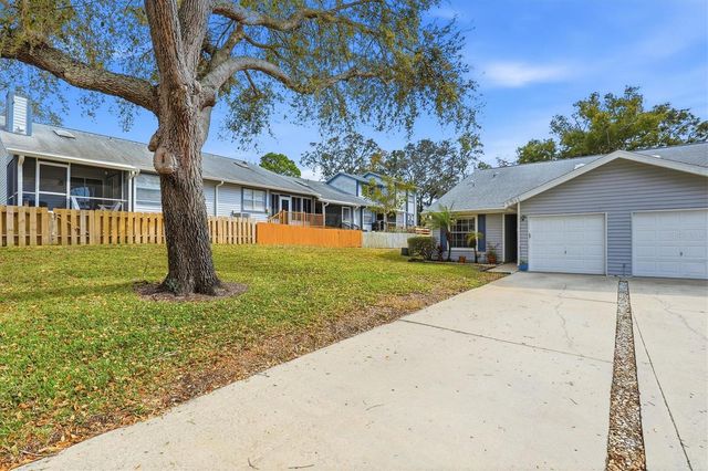 39650 US HIGHWAY 19 N 1311, Tarpon Springs, FL 34689
