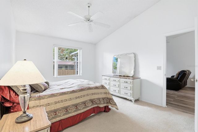 39650 US HIGHWAY 19 N 1311, Tarpon Springs, FL 34689