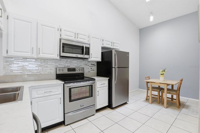 39650 US HIGHWAY 19 N 1311, Tarpon Springs, FL 34689