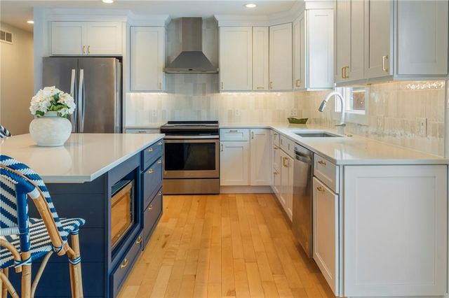 106 Lake Viking Terrace, Gallatin, MO 64640