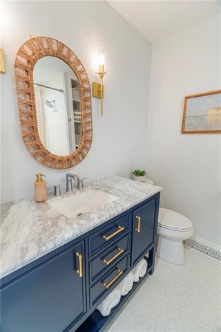 106 Lake Viking Terrace, Gallatin, MO 64640