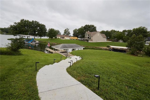 106 Lake Viking Terrace, Gallatin, MO 64640