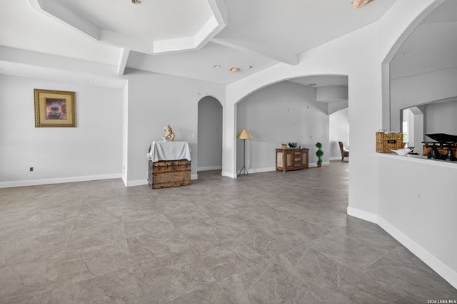 510 HIGH MDW, Lytle, TX 78052