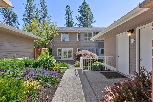 731 E Inverness Ln, Spokane, WA 99223