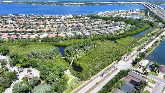 4748 COMPASS DRIVE, Bradenton, FL 34208