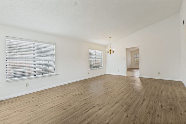 512 Sims Drive, Cedar Hill, TX 75104