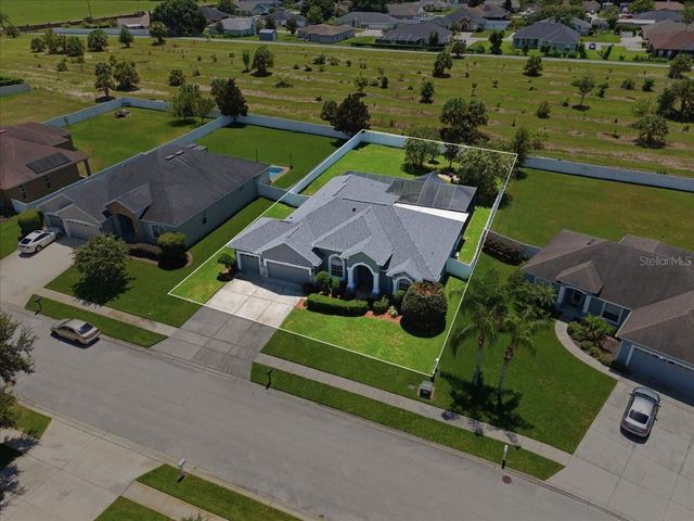230 LAKE ARIETTA COURT, Auburndale, FL 33823