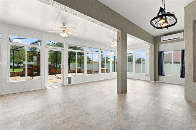 230 LAKE ARIETTA COURT, Auburndale, FL 33823