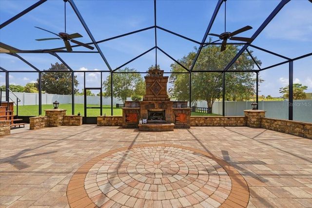 230 LAKE ARIETTA COURT, Auburndale, FL 33823