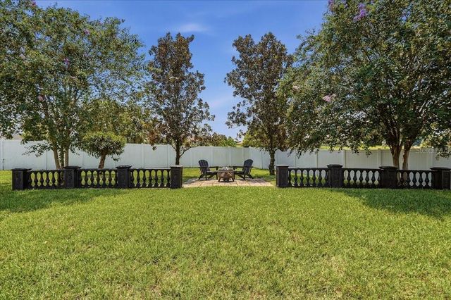 230 LAKE ARIETTA COURT, Auburndale, FL 33823