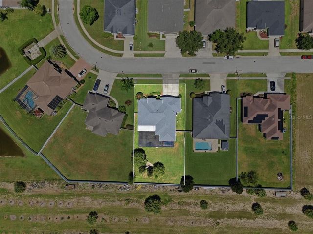 230 LAKE ARIETTA COURT, Auburndale, FL 33823