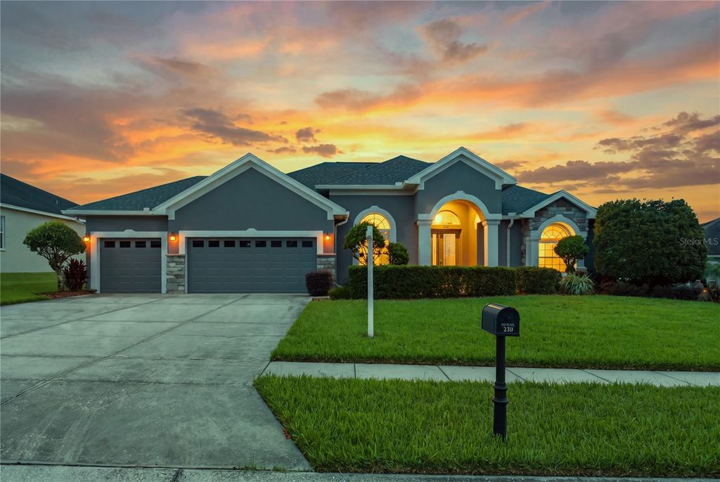 230 LAKE ARIETTA COURT, Auburndale, FL 33823