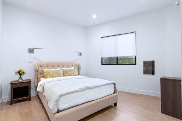 1016 Escalero Avenue, Pacifica, CA 94044