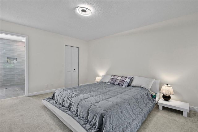 2447 Country Golf Drive, Wellington, FL 33414