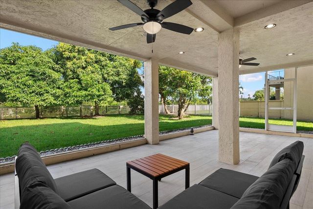2447 Country Golf Drive, Wellington, FL 33414