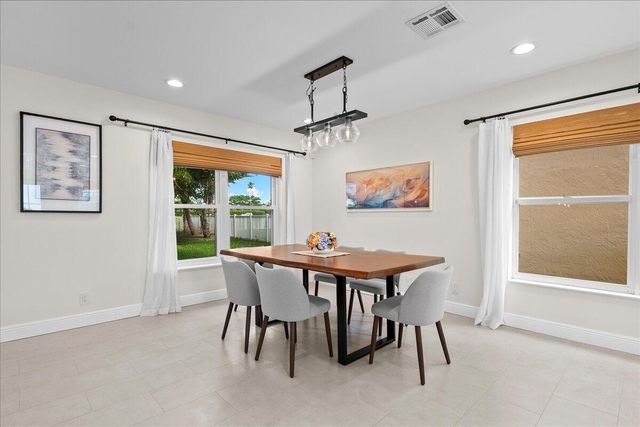 2447 Country Golf Drive, Wellington, FL 33414