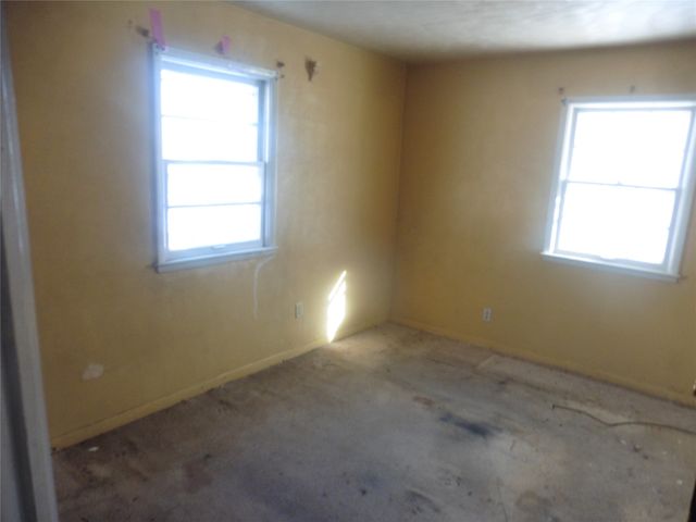 7400 SW 12th Street, Des Moines, IA 50315