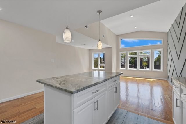 12 Rome St, Newark City, NJ 07105