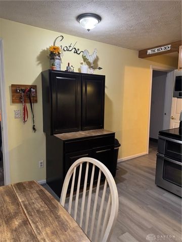 3114 Columbus Avenue, Springfield, OH 45503