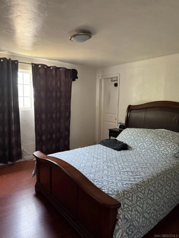 3103-3105 Central, San Diego, CA 92105