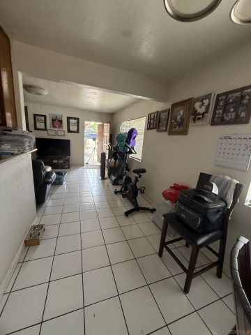3103-3105 Central, San Diego, CA 92105