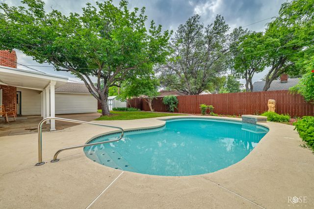 2801 Oak Forest Drive, San Angelo, TX 76904