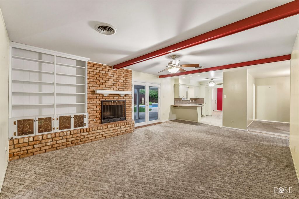 Image 12 of property listing at 2801 Oak Forest Drive, San Angelo, TX 76904