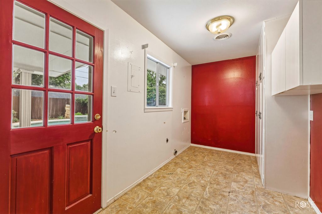 Image 25 of property listing at 2801 Oak Forest Drive, San Angelo, TX 76904