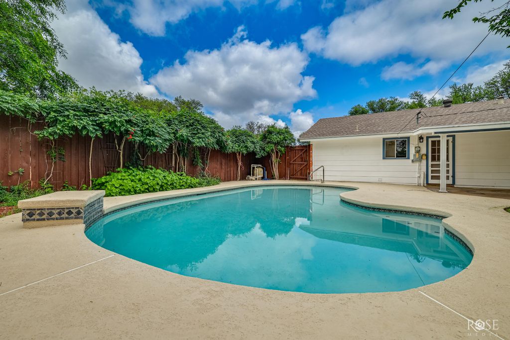 Image 32 of property listing at 2801 Oak Forest Drive, San Angelo, TX 76904