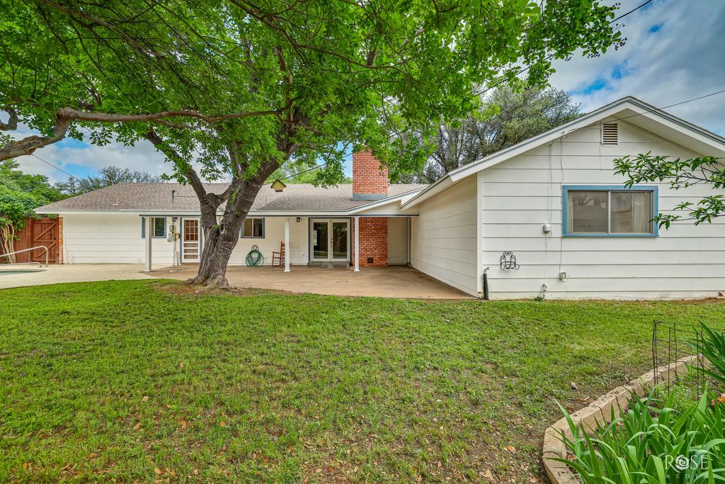 Image 33 of property listing at 2801 Oak Forest Drive, San Angelo, TX 76904