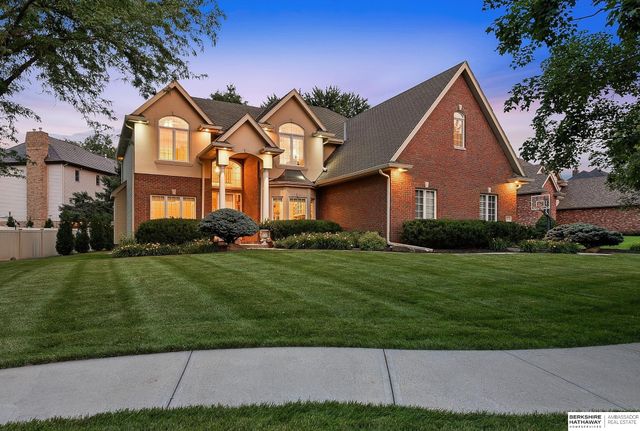 3855 S 177th Avenue, Omaha, NE 68130