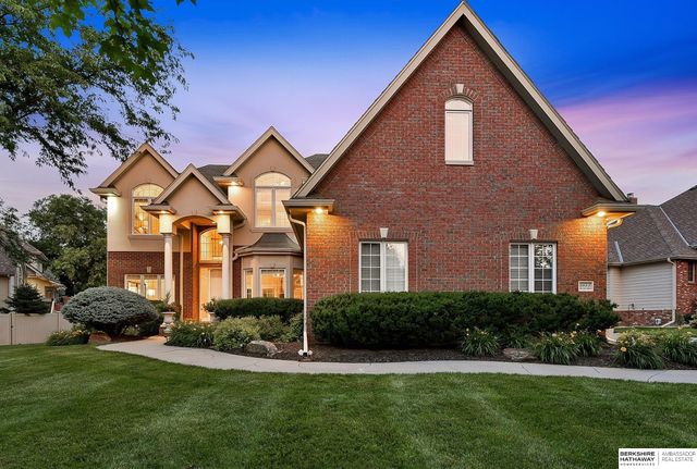 3855 S 177th Avenue, Omaha, NE 68130