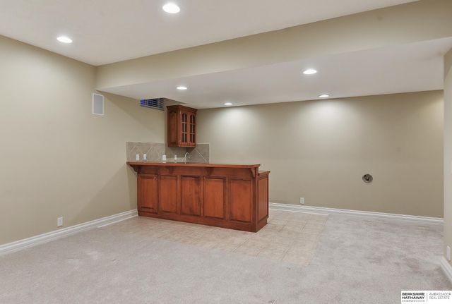 3855 S 177th Avenue, Omaha, NE 68130