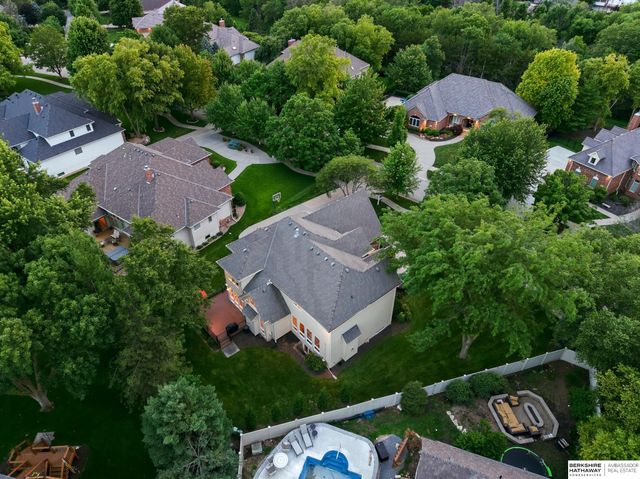 3855 S 177th Avenue, Omaha, NE 68130