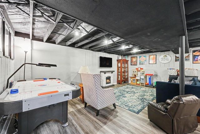 3621 Eli Road, Ann Arbor, MI 48104